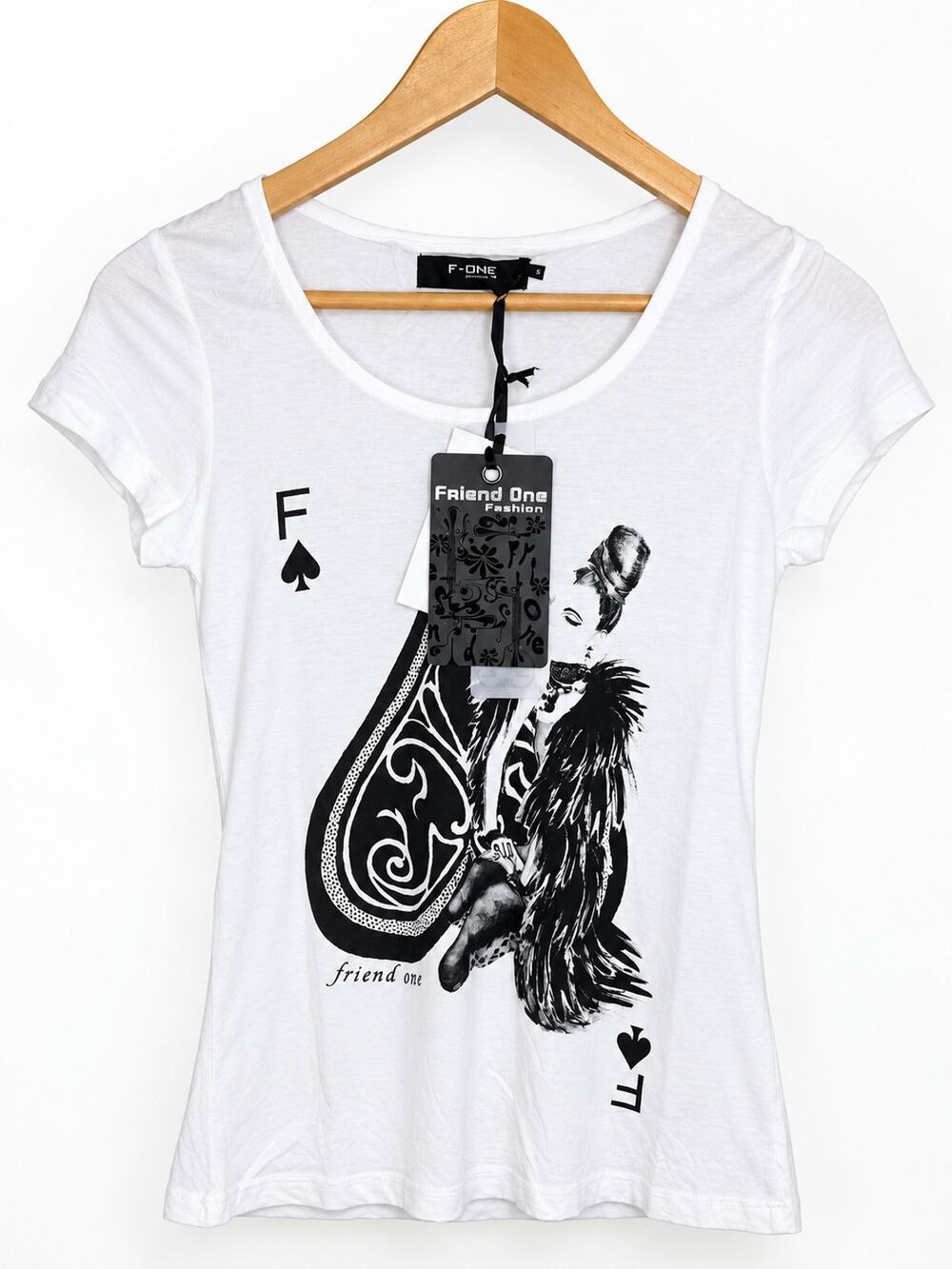 F-ONE Friend One Fashion Women’s S White Graphic Scoop Neck Tee NWT